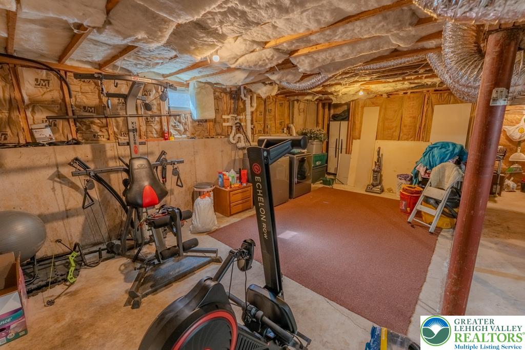 2510 Rising Hill Drive Property Photo 47