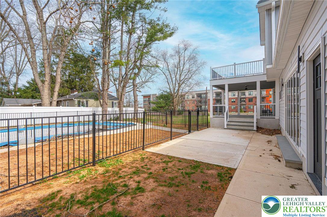 300 Witmer Road Property Photo 45