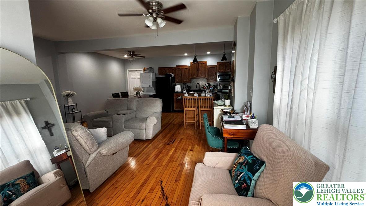 200 North 11th Street Property Photo 7