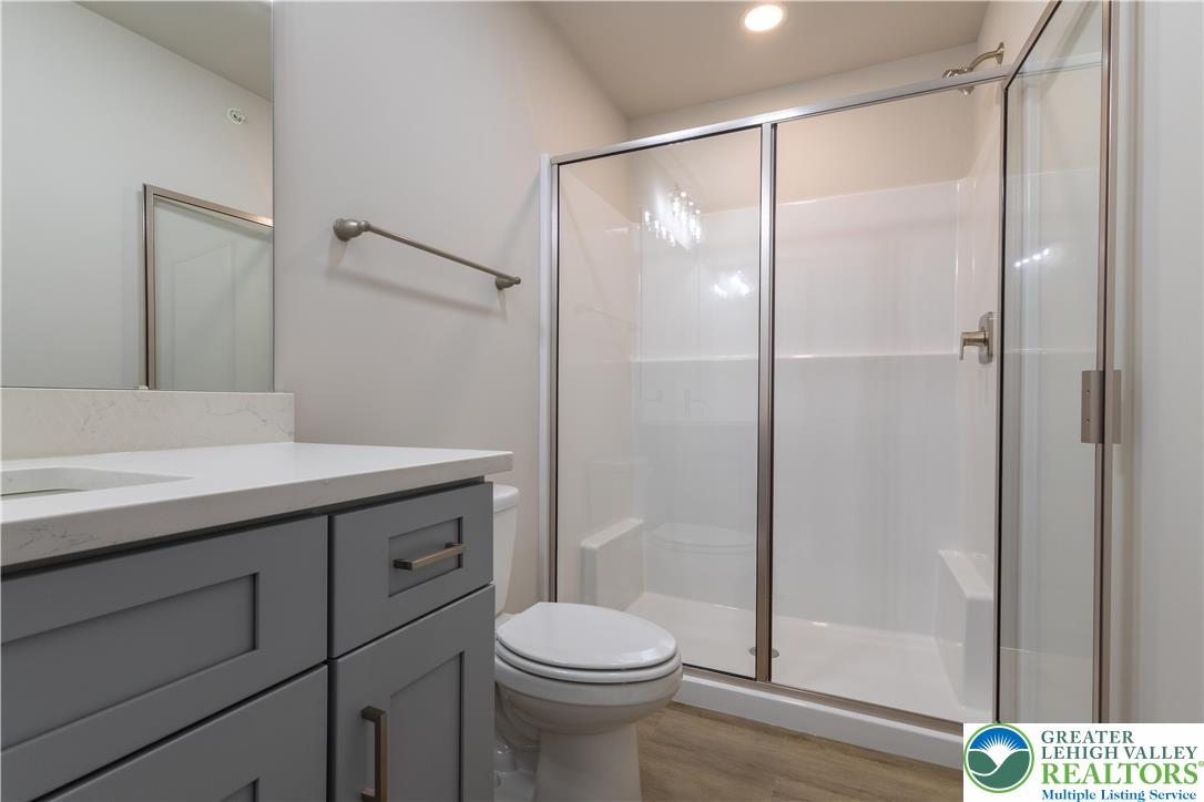 1411 Greenview Drive 12 Property Photo 17