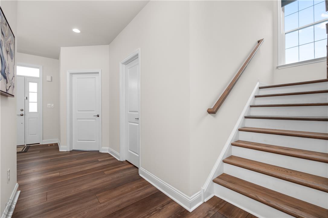 70 Kate Court Property Photo 11