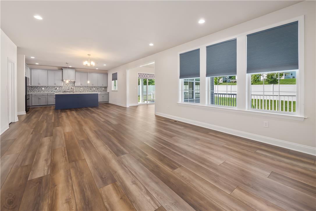 70 Kate Court Property Photo 25