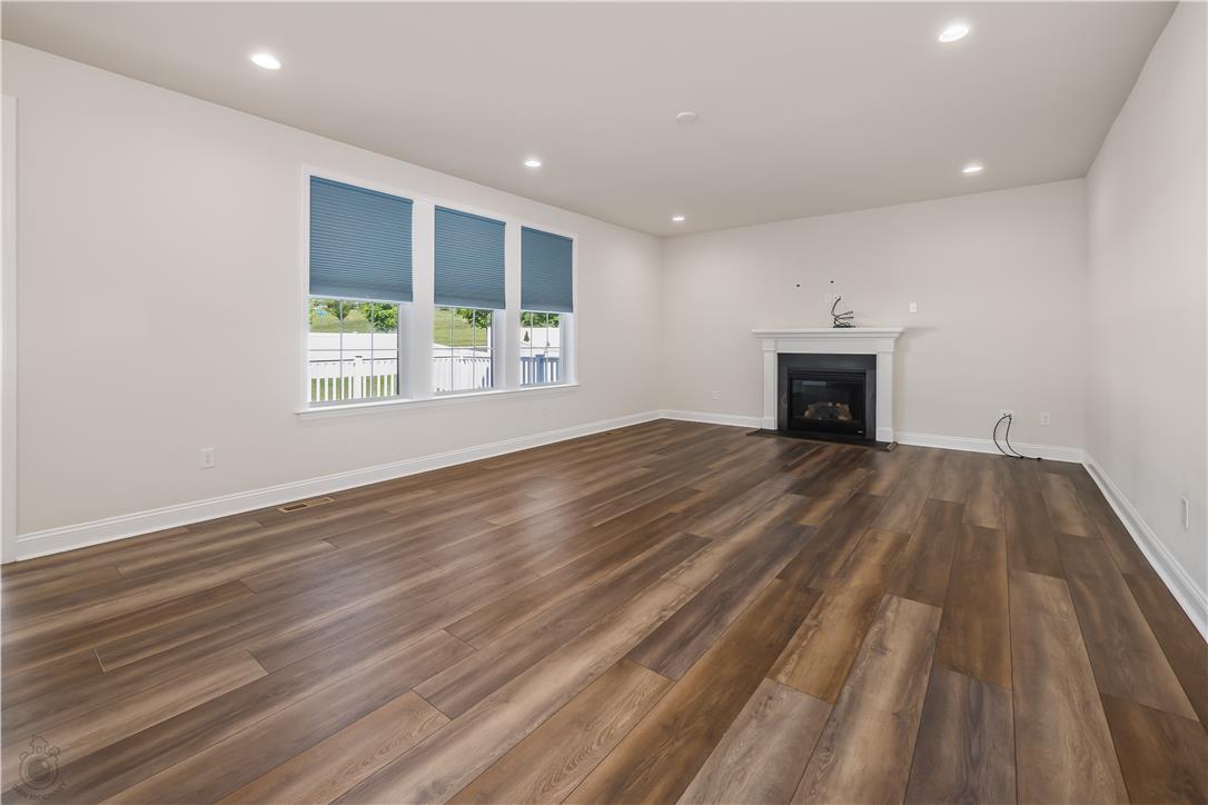 70 Kate Court Property Photo 27