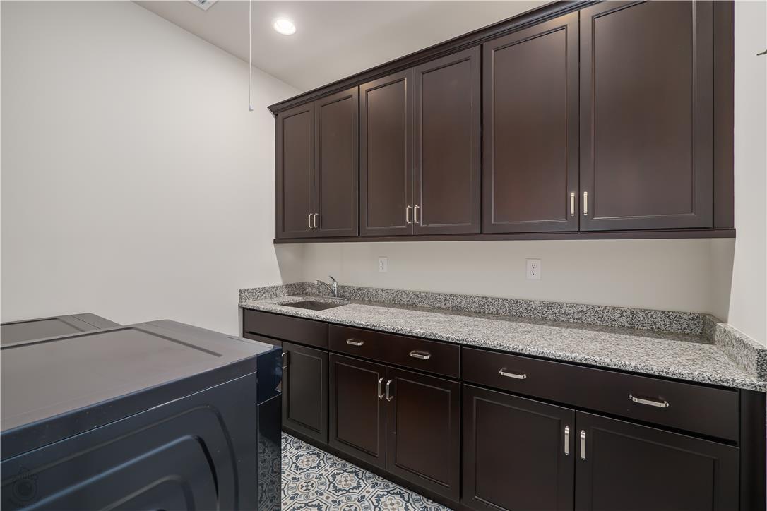 70 Kate Court Property Photo 40