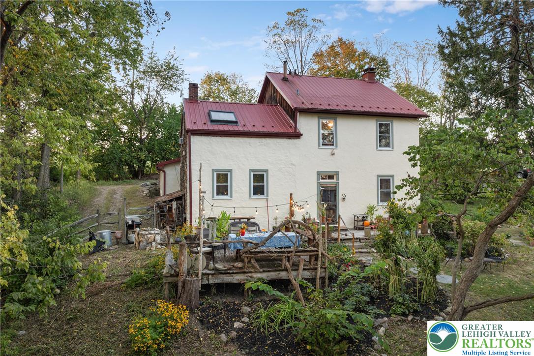 Little Creek Road Property Photo 1