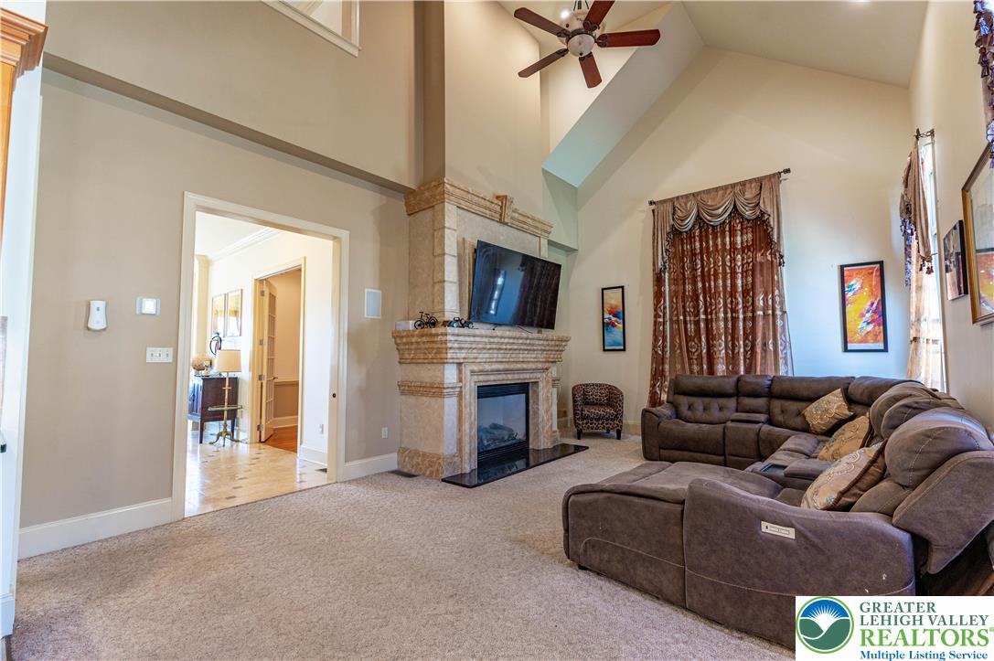 49 Crest Boulevard Property Photo 18