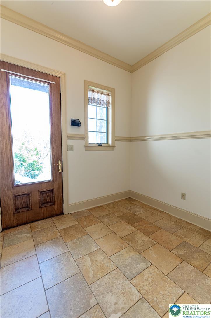 49 Crest Boulevard Property Photo 30