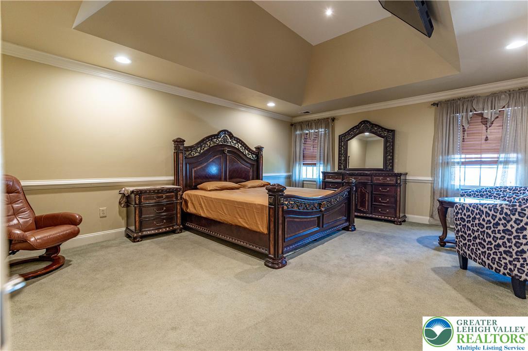 49 Crest Boulevard Property Photo 35