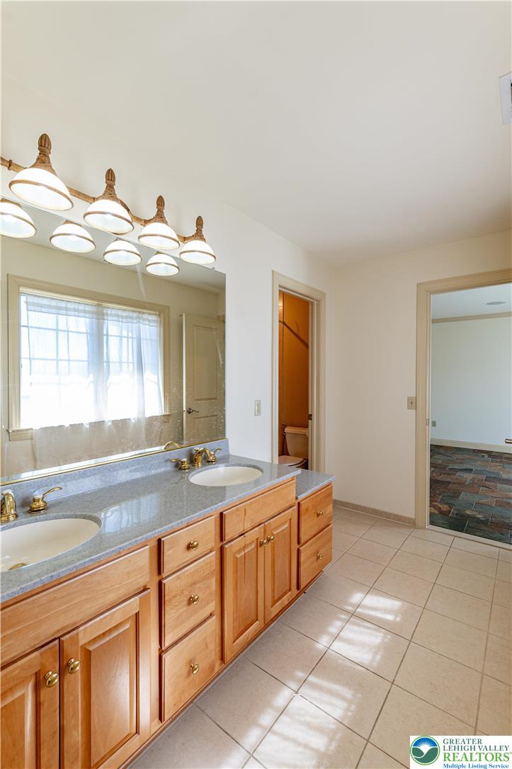 49 Crest Boulevard Property Photo 45