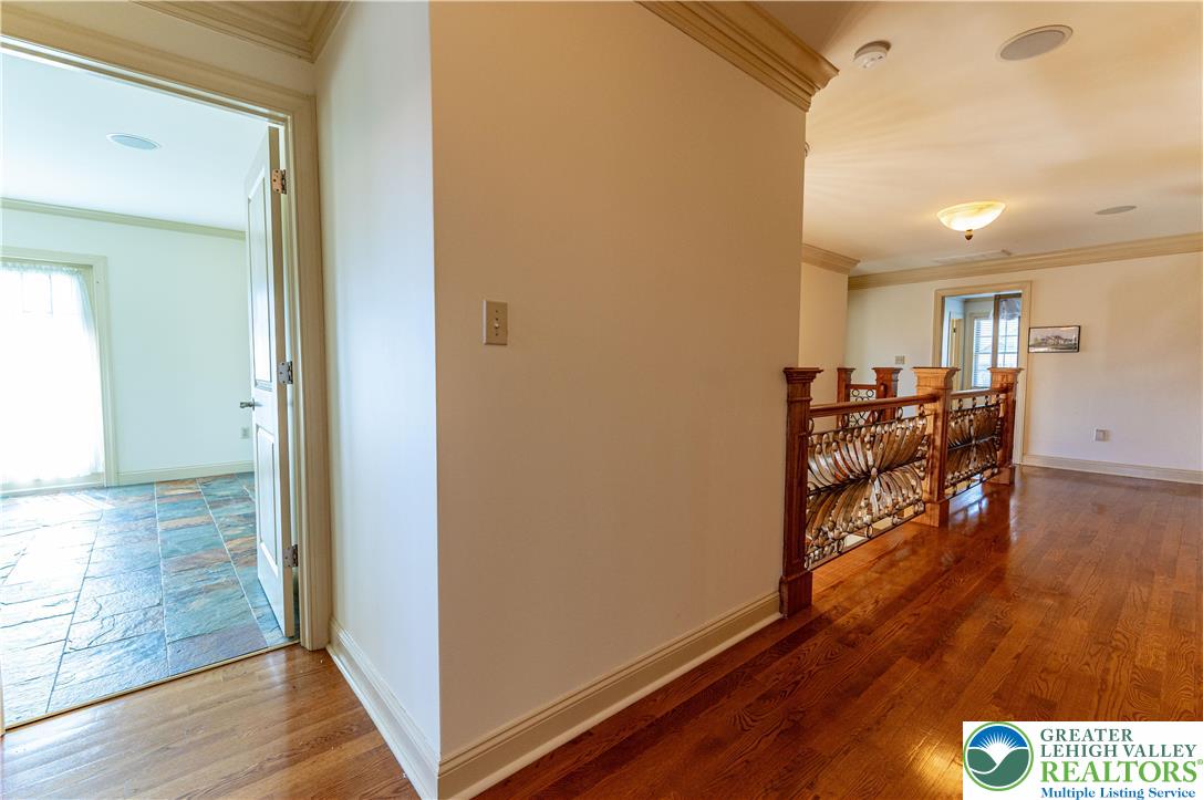 49 Crest Boulevard Property Photo 50