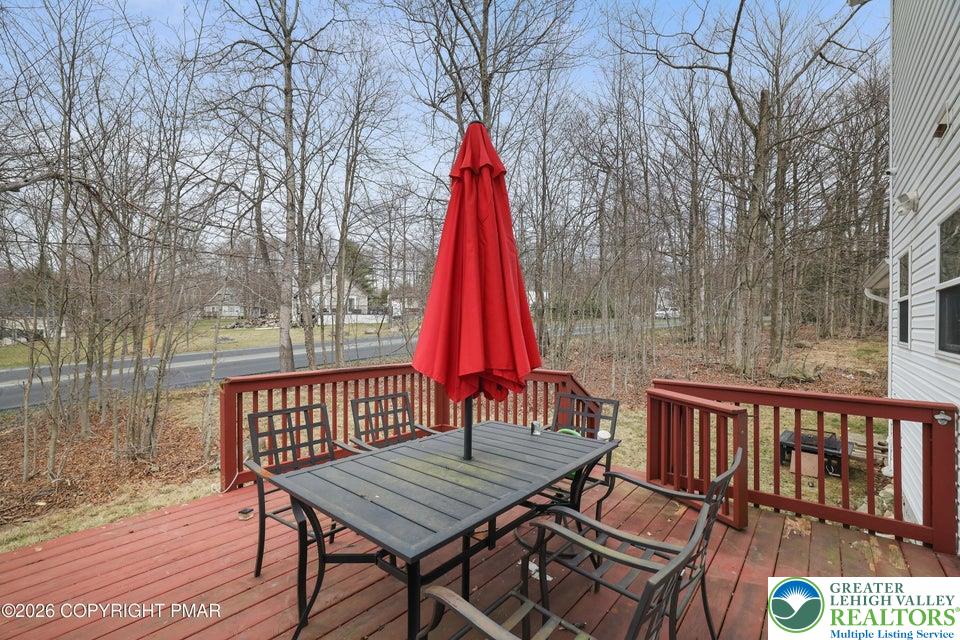 5382 Vine Terrace Property Photo 5