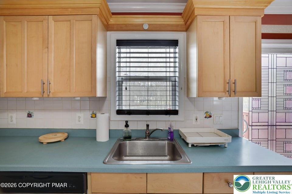 5382 Vine Terrace Property Photo 11