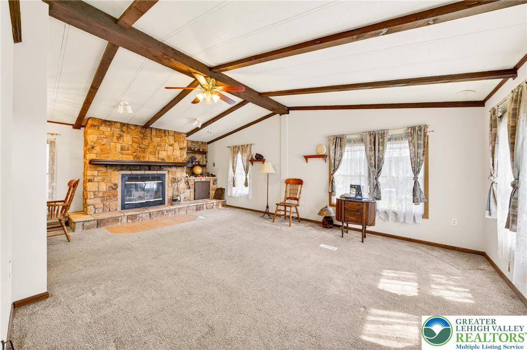 4 Woodsdale Court Property Photo 6