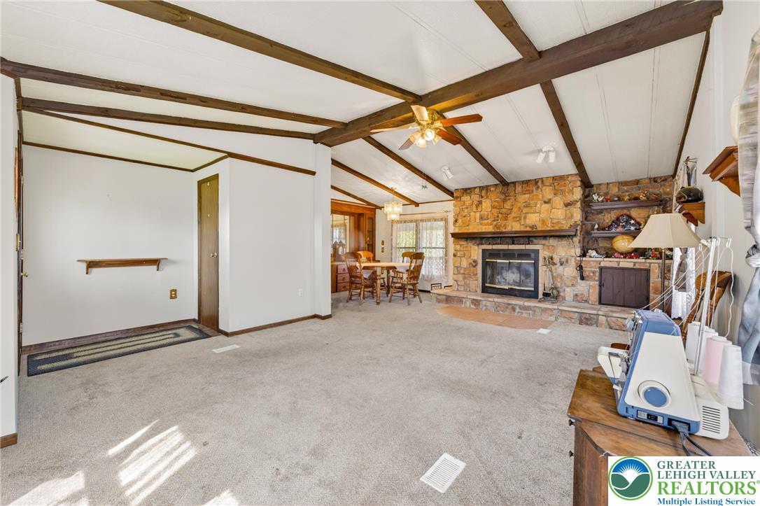 4 Woodsdale Court Property Photo 7