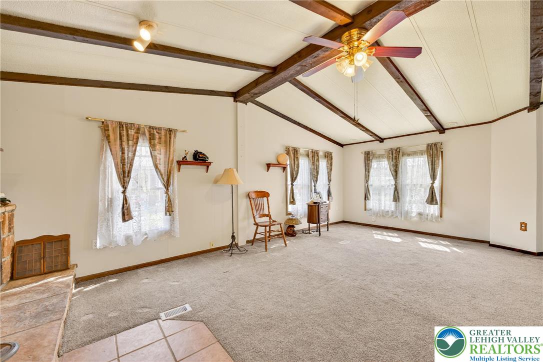 4 Woodsdale Court Property Photo 8