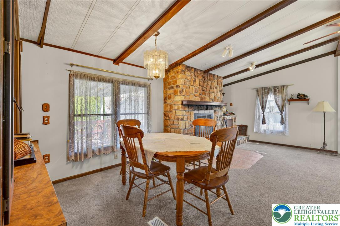 4 Woodsdale Court Property Photo 11