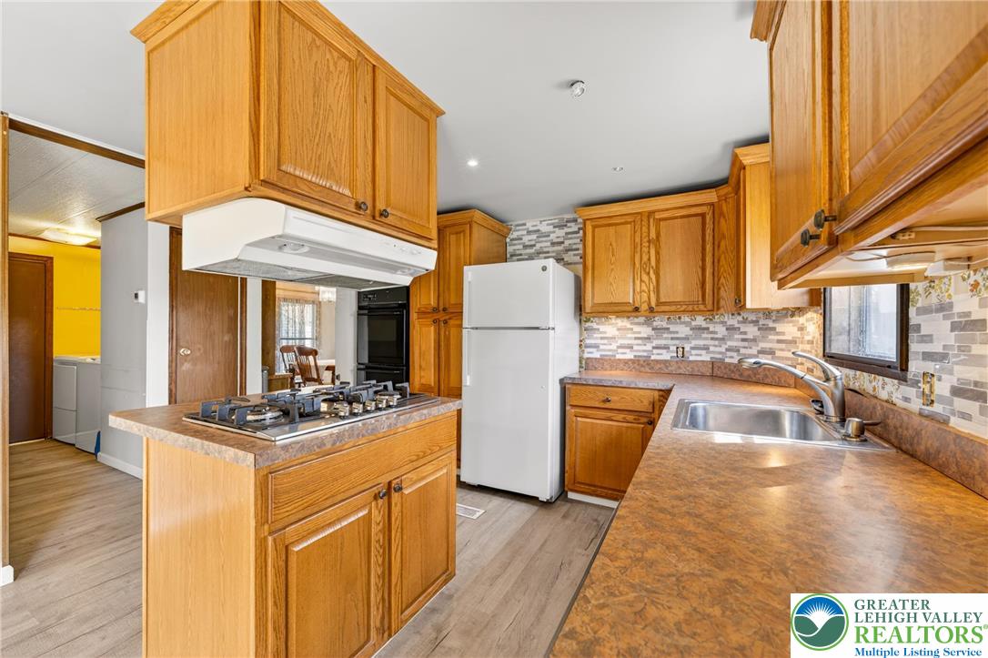 4 Woodsdale Court Property Photo 15