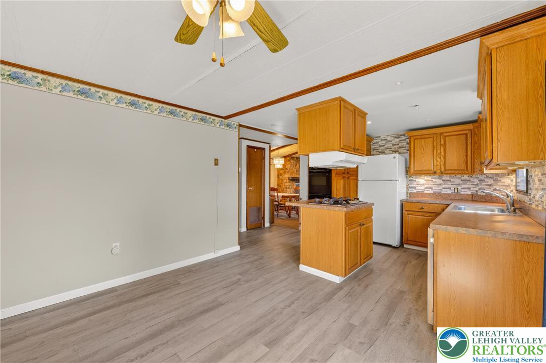 4 Woodsdale Court Property Photo 16