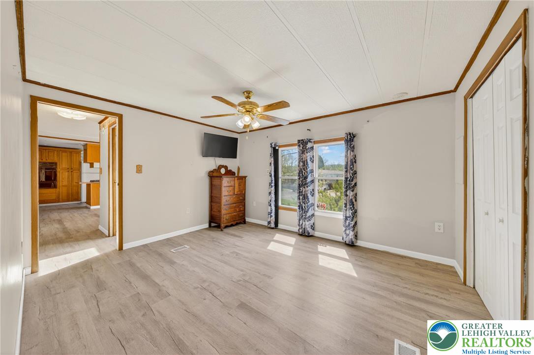 4 Woodsdale Court Property Photo 24