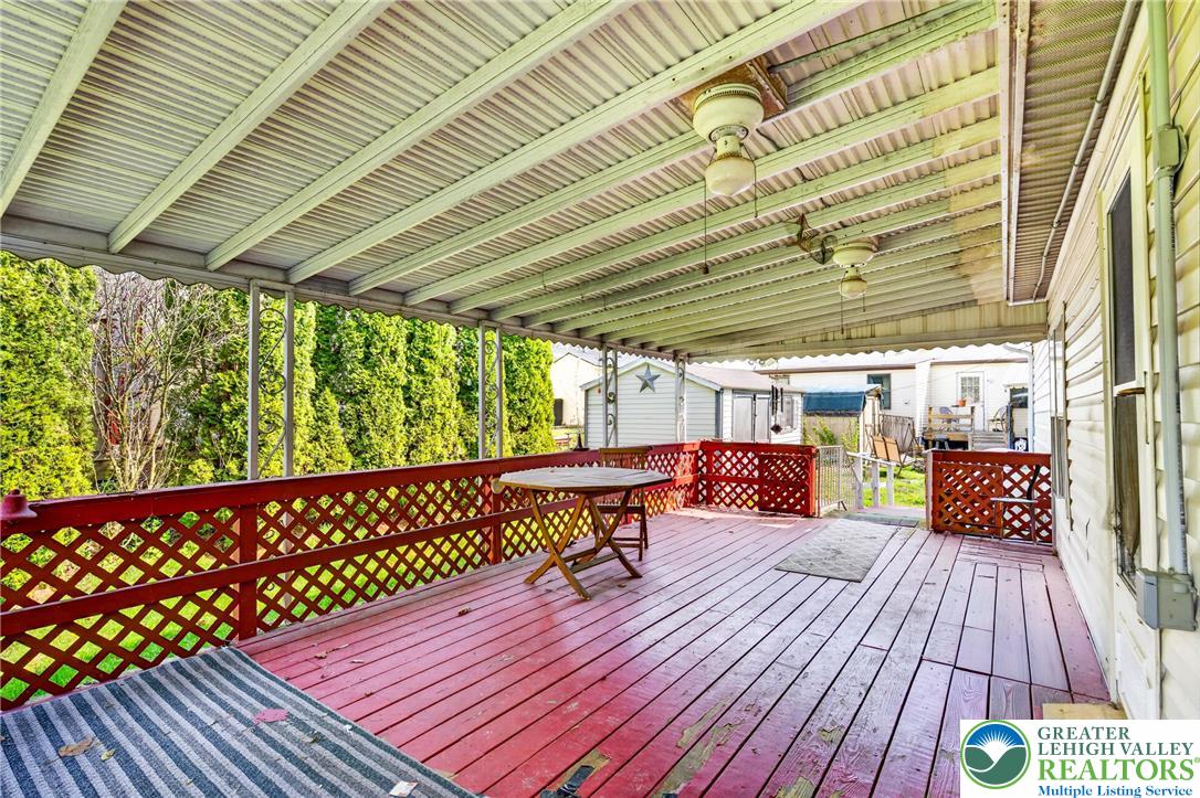 4 Woodsdale Court Property Photo 33