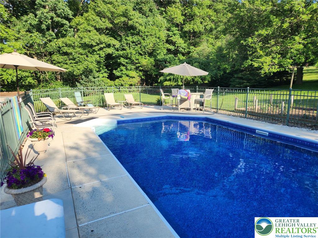 1145 Upper Nis Hollow Drive Property Photo 36