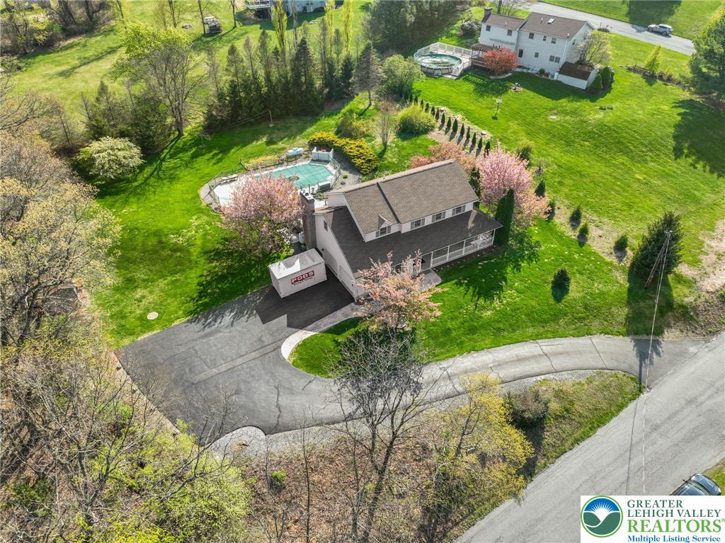 1145 Upper Nis Hollow Drive Property Photo 37