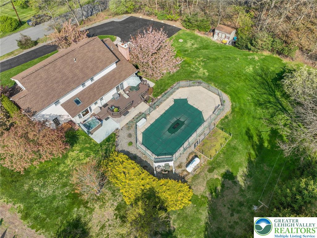 1145 Upper Nis Hollow Drive Property Photo 38