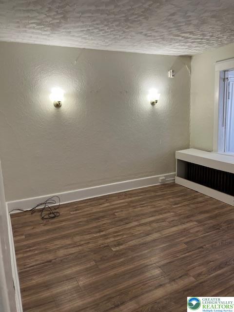 218 Cattell Street B Property Photo 3
