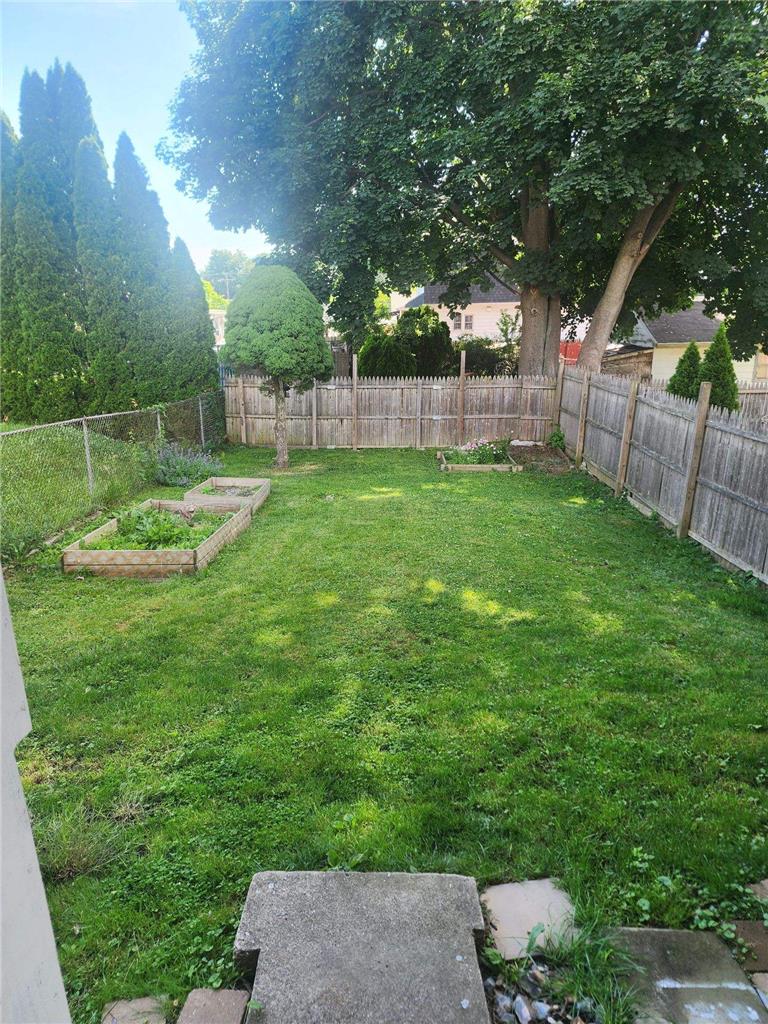 830 Centre Street Property Photo 11