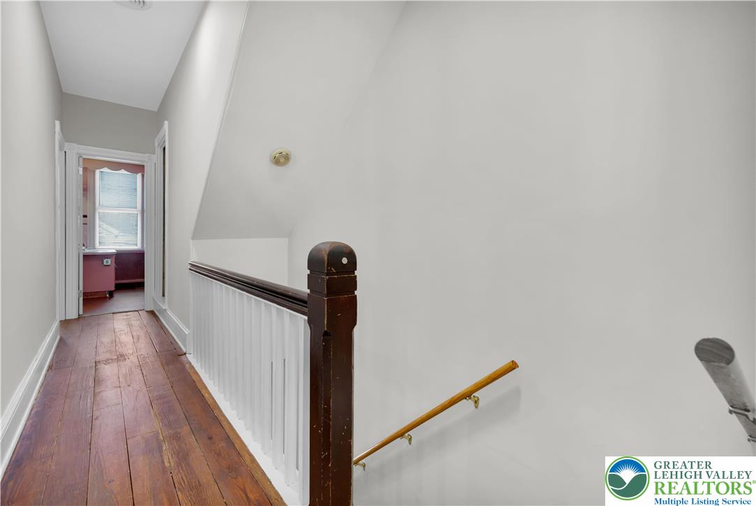2202 Northampton Street Property Photo 16