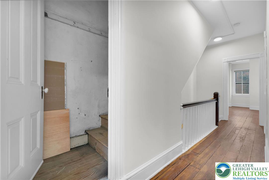 2202 Northampton Street Property Photo 23