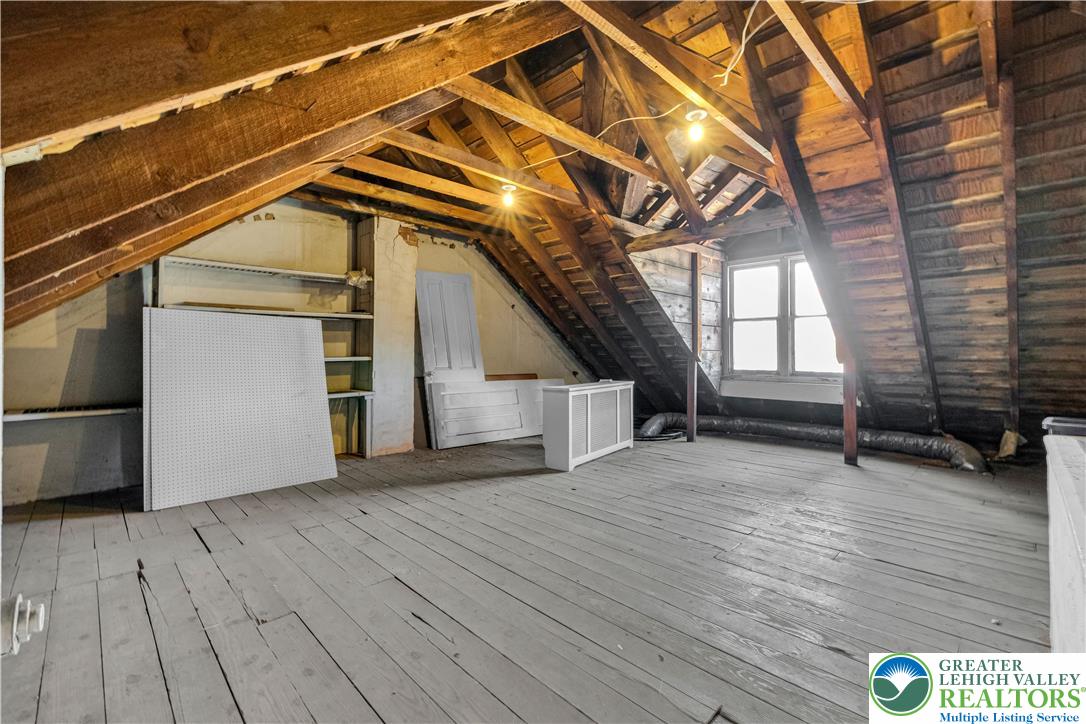 2202 Northampton Street Property Photo 25