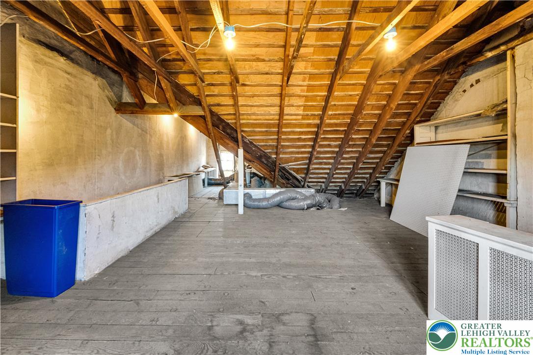 2202 Northampton Street Property Photo 26