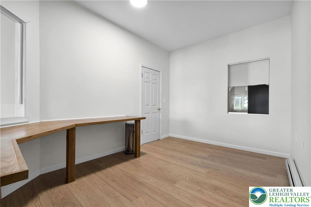 2204 Northampton Street Property Photo 10