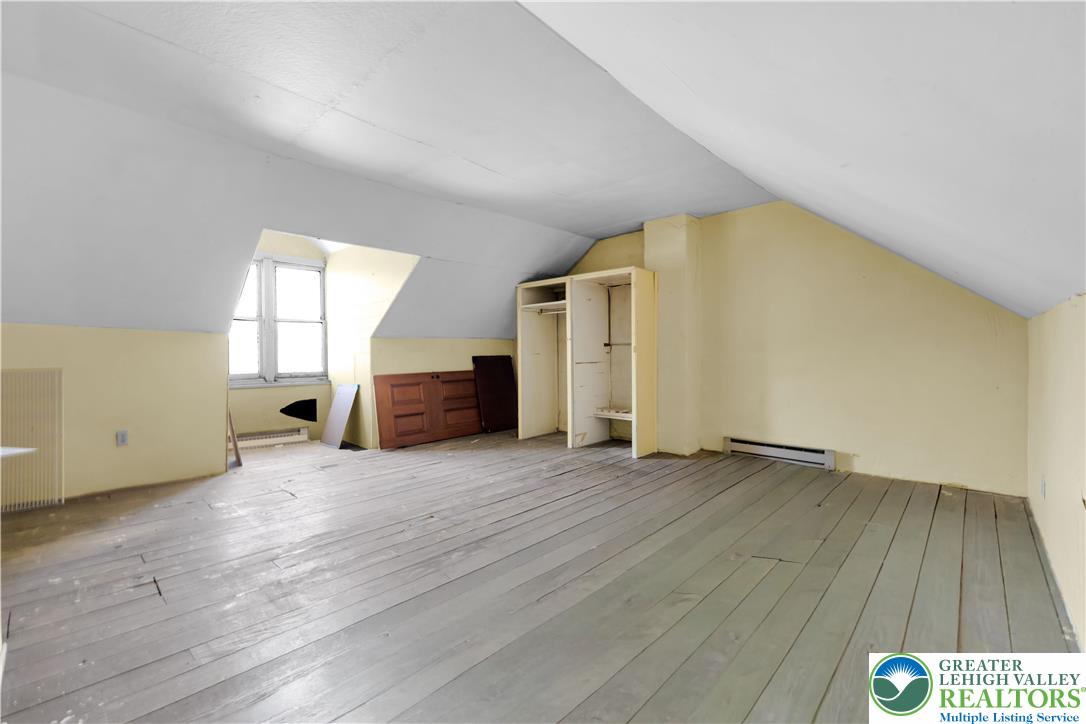 2204 Northampton Street Property Photo 25