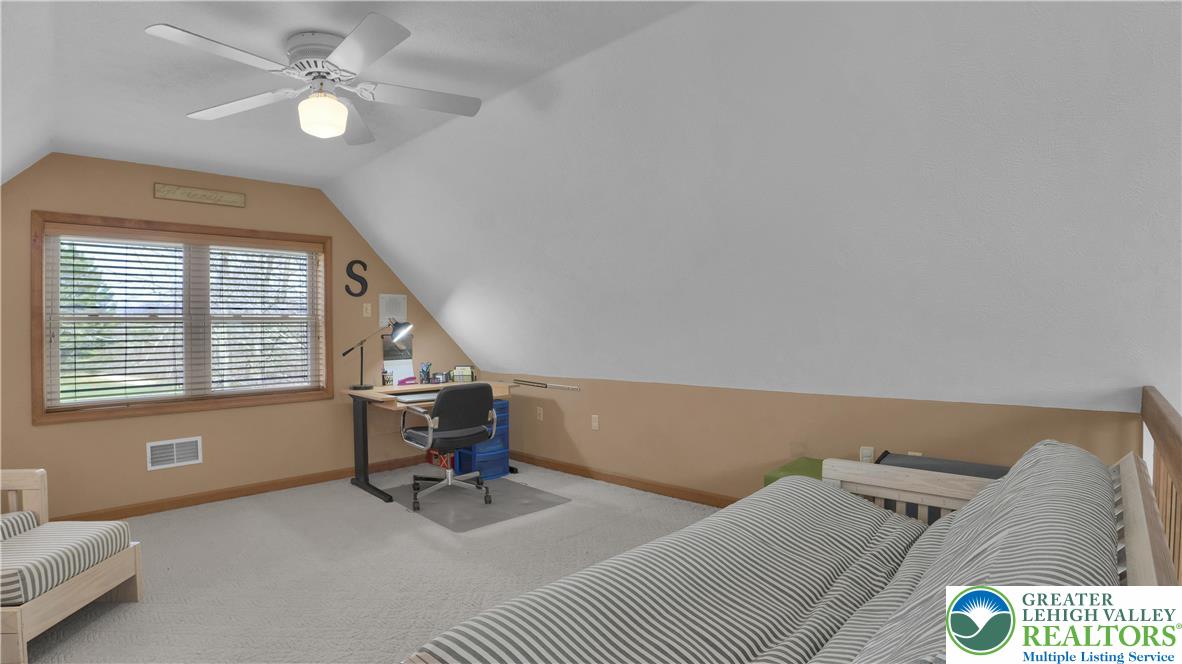 33 Rock Ridge Road Property Photo 27