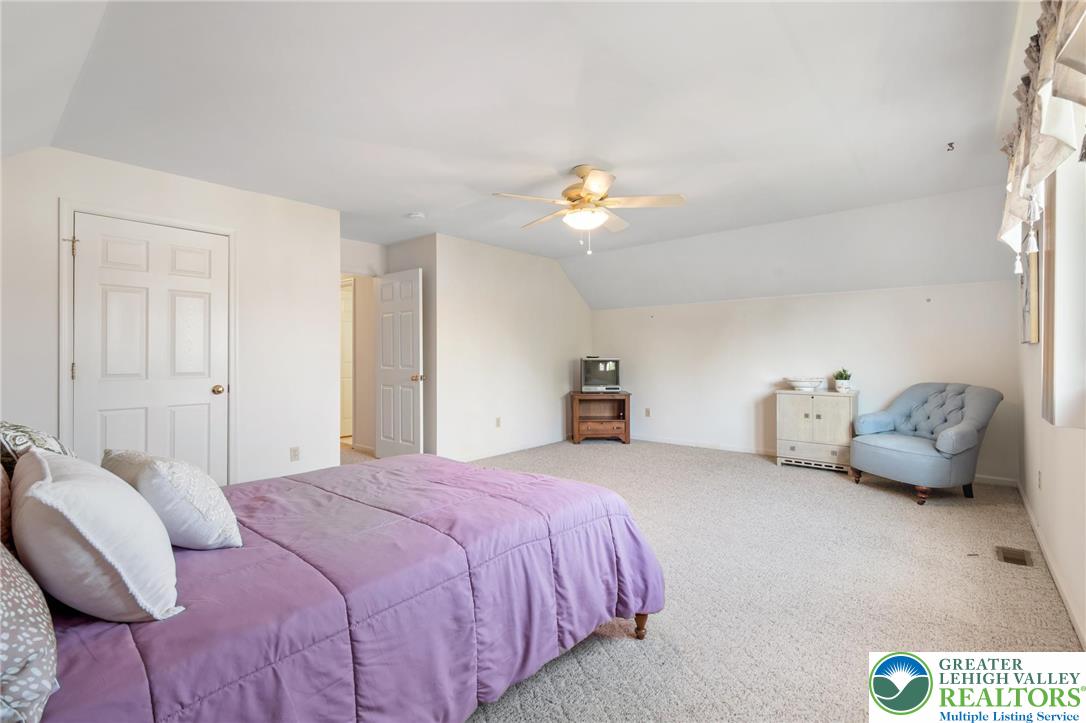 2504 Rolling Green Drive Property Photo 20