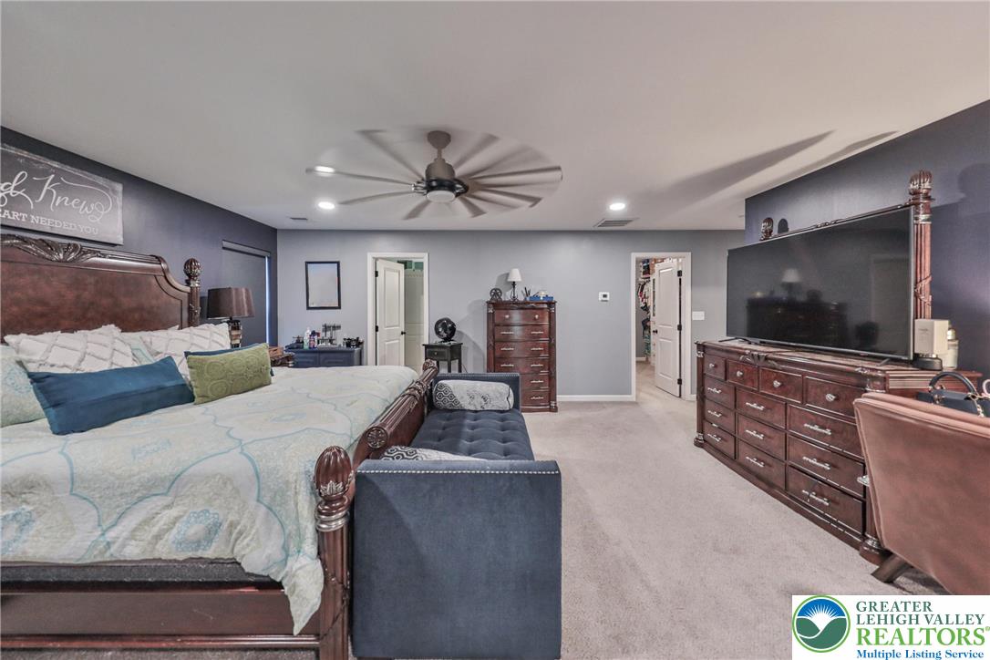 912 Fairway Drive Property Photo 16
