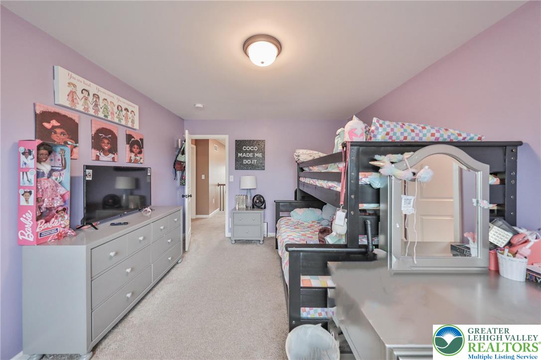 912 Fairway Drive Property Photo 23