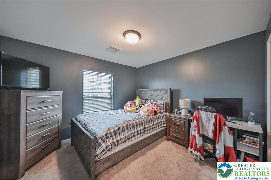 912 Fairway Drive Property Photo 24