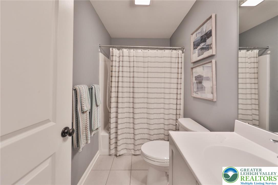 912 Fairway Drive Property Photo 25
