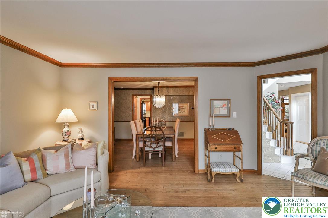 2820 Sheffield Drive Property Photo 18