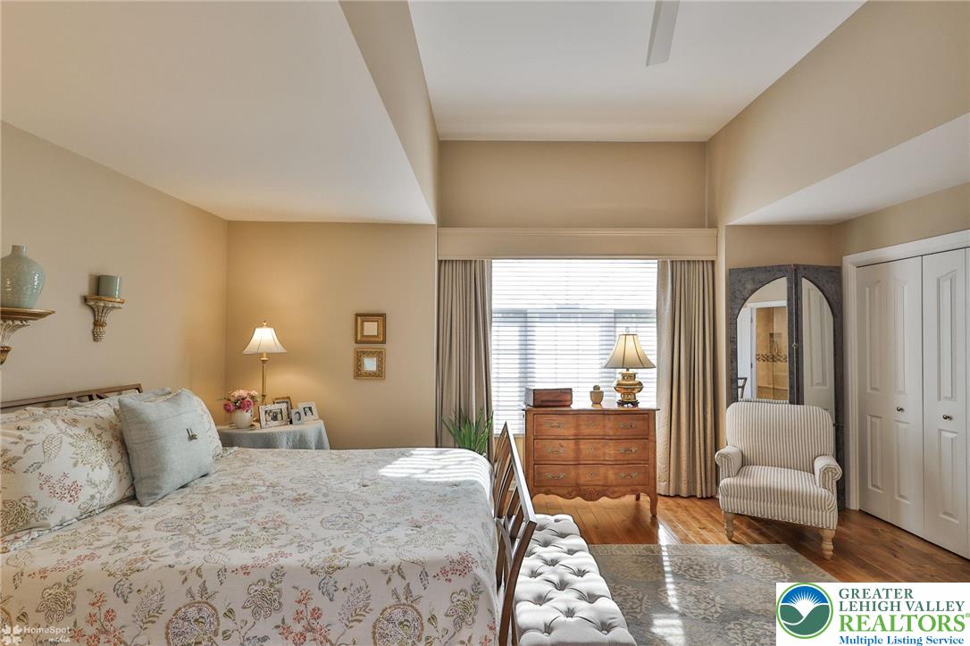 2820 Sheffield Drive Property Photo 45