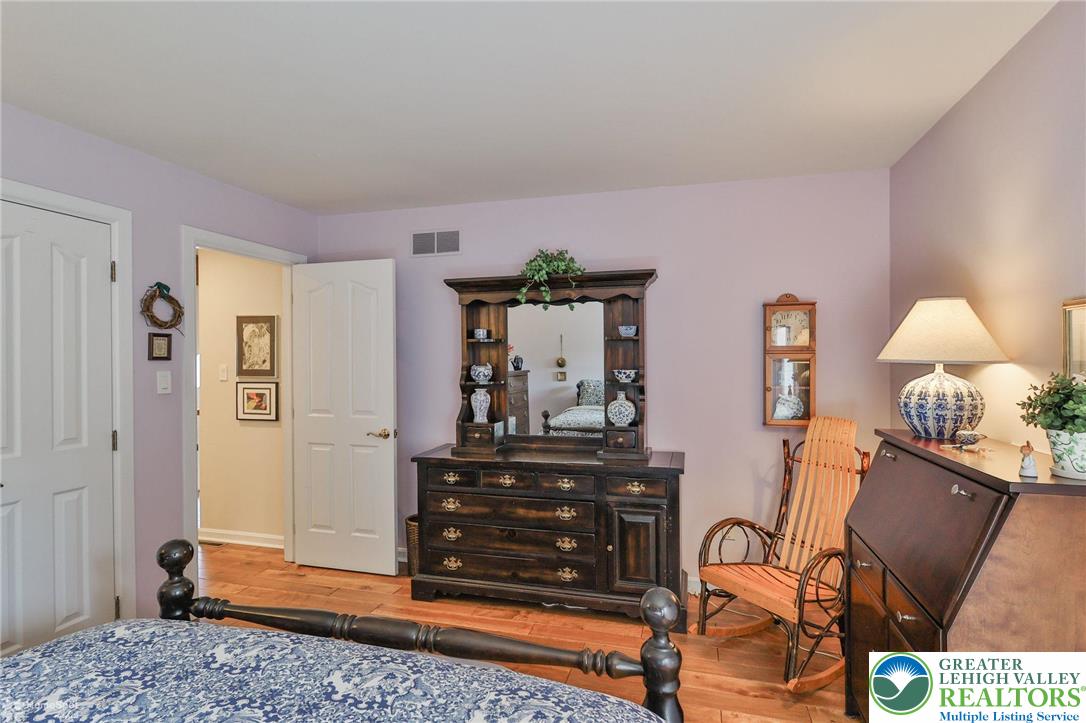 2820 Sheffield Drive Property Photo 51