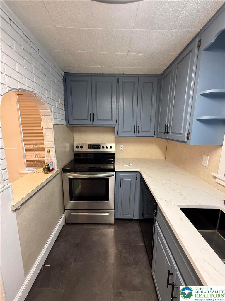 500 Belfast Road Property Photo 10