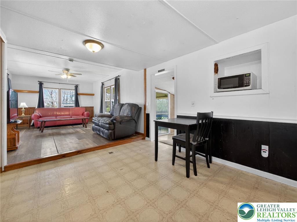 23 Roth Avenue Property Photo 12