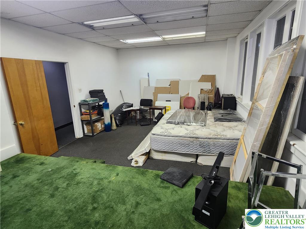 81 West Broad Street Property Photo 36