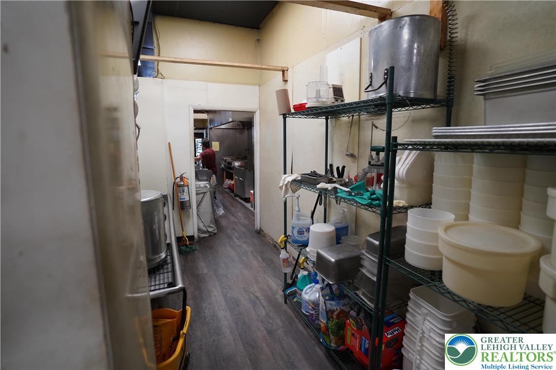 775692 Property Photo 6