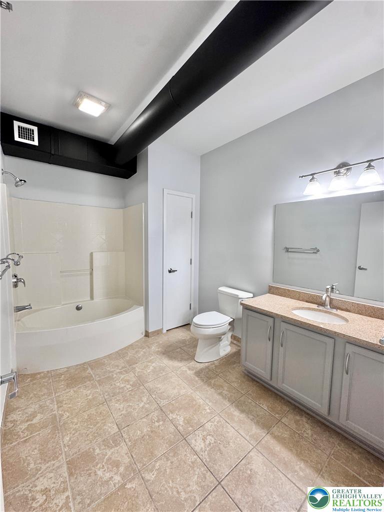 11 West 2nd Street 101 Property Photo 16