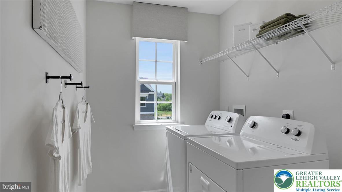 143 Winding Road Property Photo 19